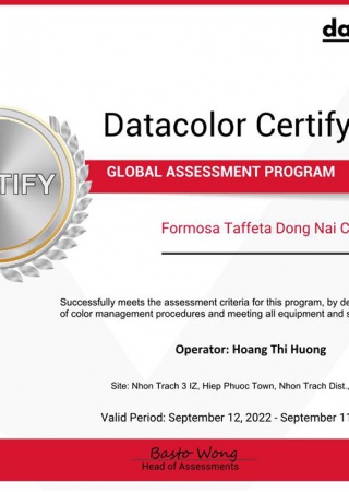 Hoang Thi Huong, Datacolor Certify Operator